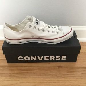 Adult Converse All Star Chuck Taylor Sneakers NEW